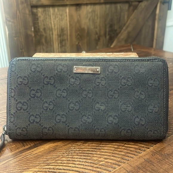 GUCCI Guccissima Zip Around Wallet - Picture 1 of 13